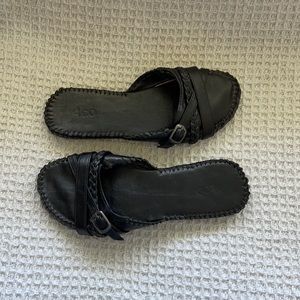 Size 6 1/2 Aco brand slip on shoe